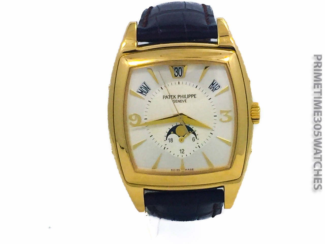 Patek Philippe Yellow Gold Gondolo Annual Calendar Wristwatch Ref 5135 J In New Condition In Miami, FL