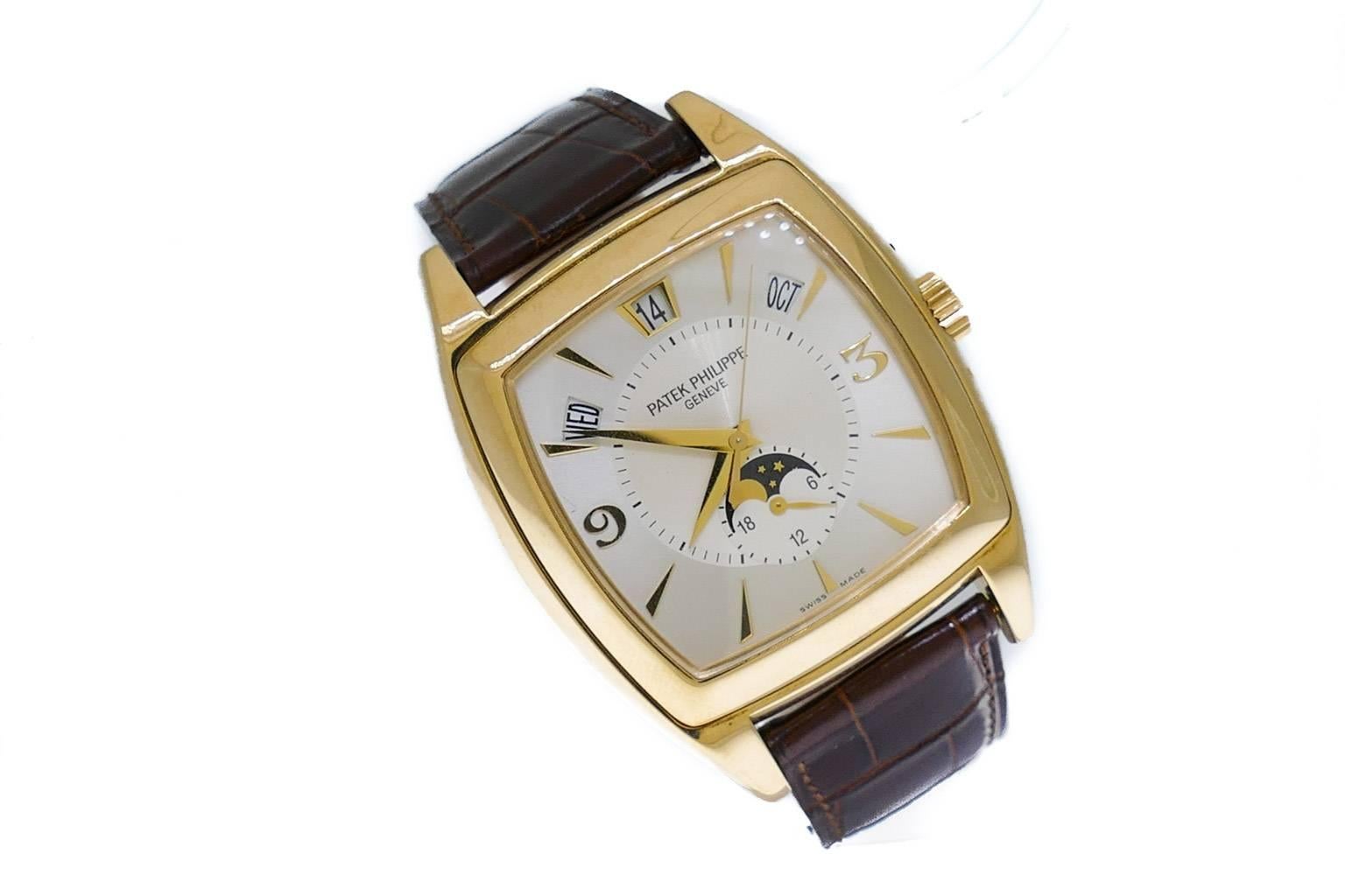 Mens (40mm) Patek Philippe Gondolo Annual Calendar in 18k Yellow Gold, Ref 5135J. The Watch is in Excellent Condition With Some Small Superficial Scratches and all Functions Work Great. Included With the Watch are its Stylus Pusher, Manuals &