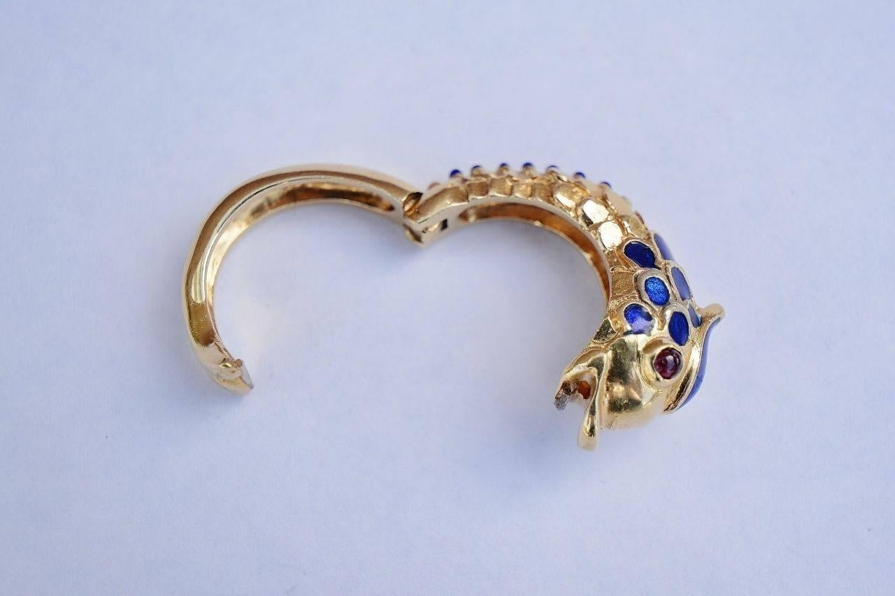 Tiffany & Co. Ruby Gold Hinged Fish Ring In Excellent Condition In Miami, FL