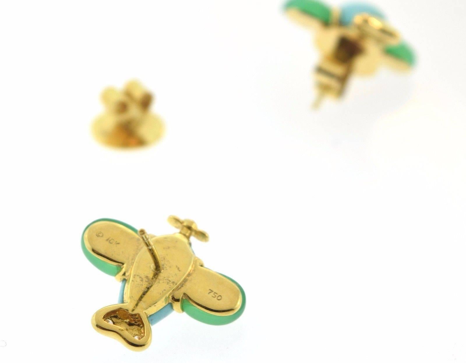 Turquoise and Chrysoprase Airplane Earrings with Diamonds, 18 Karat Yellow Gold In Excellent Condition For Sale In Miami, FL