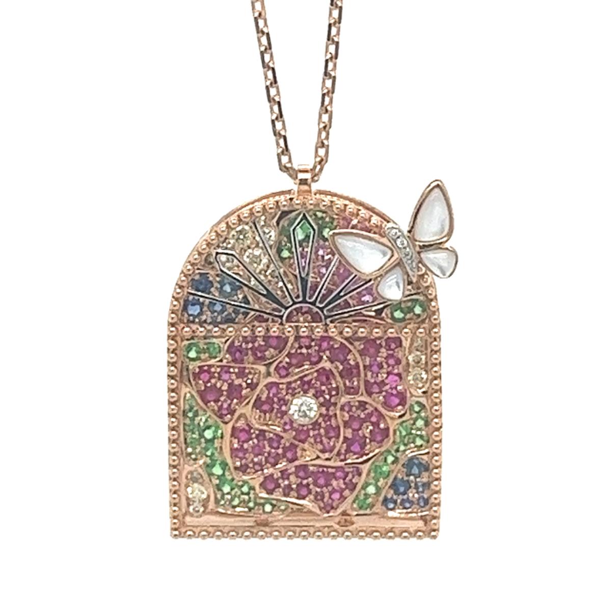 Collier en or rose 18K avec papillon et saphir de jardin

17 Saphirs bleus - 0.29 CT
3 diamants - 0,01 CT
20 diamants fantaisie - 0,26 CT
33 grenats verts - 0,45 CT
94 Saphirs roses/Rubis - 1,30 CT
4 Nacre - 0.35 CT
Or rose 18K - 11.00 GM

Ce