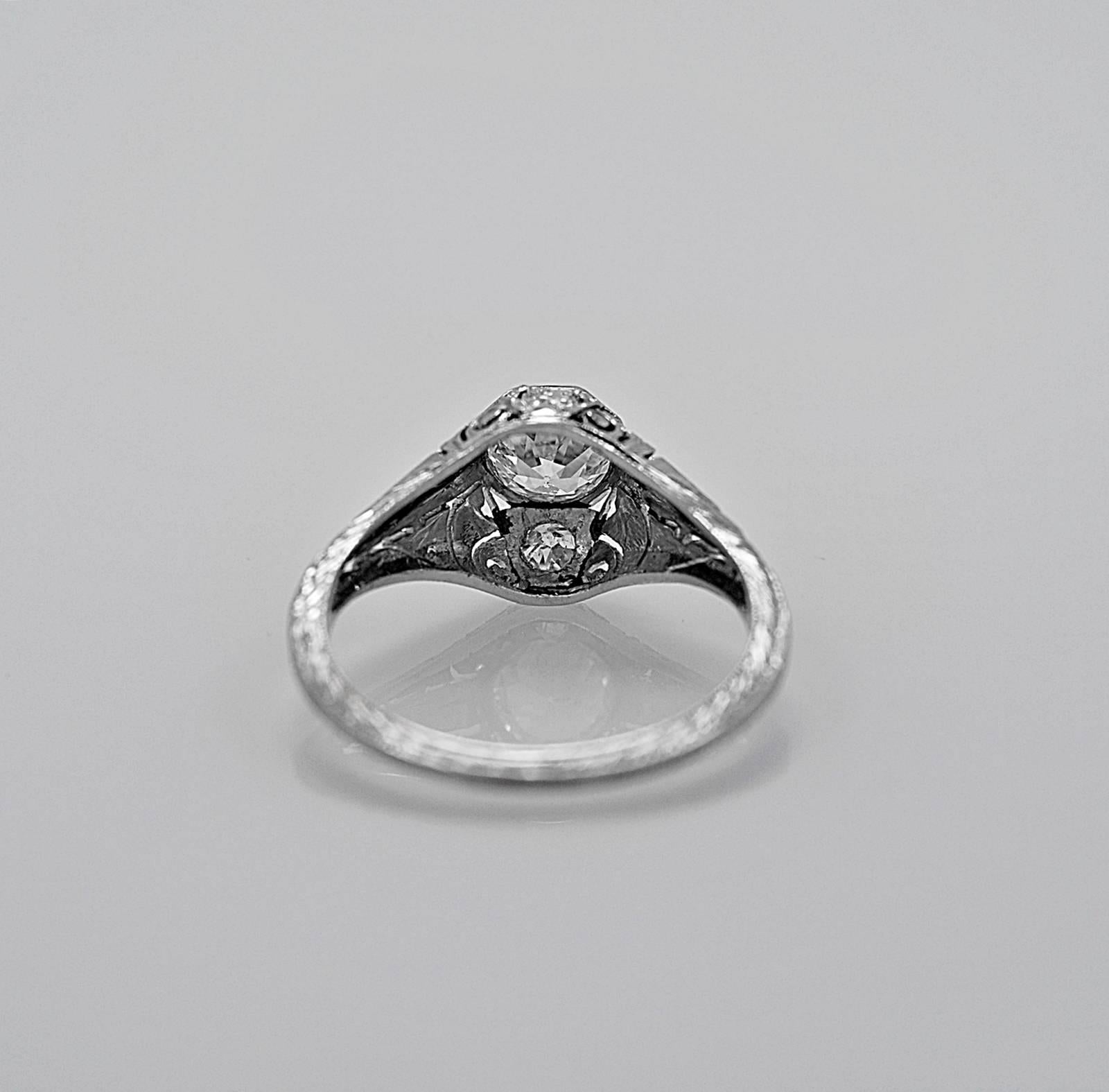 Art Deco 0.65 Carat Diamond Platinum Engagement Ring  In Excellent Condition For Sale In Tampa, FL