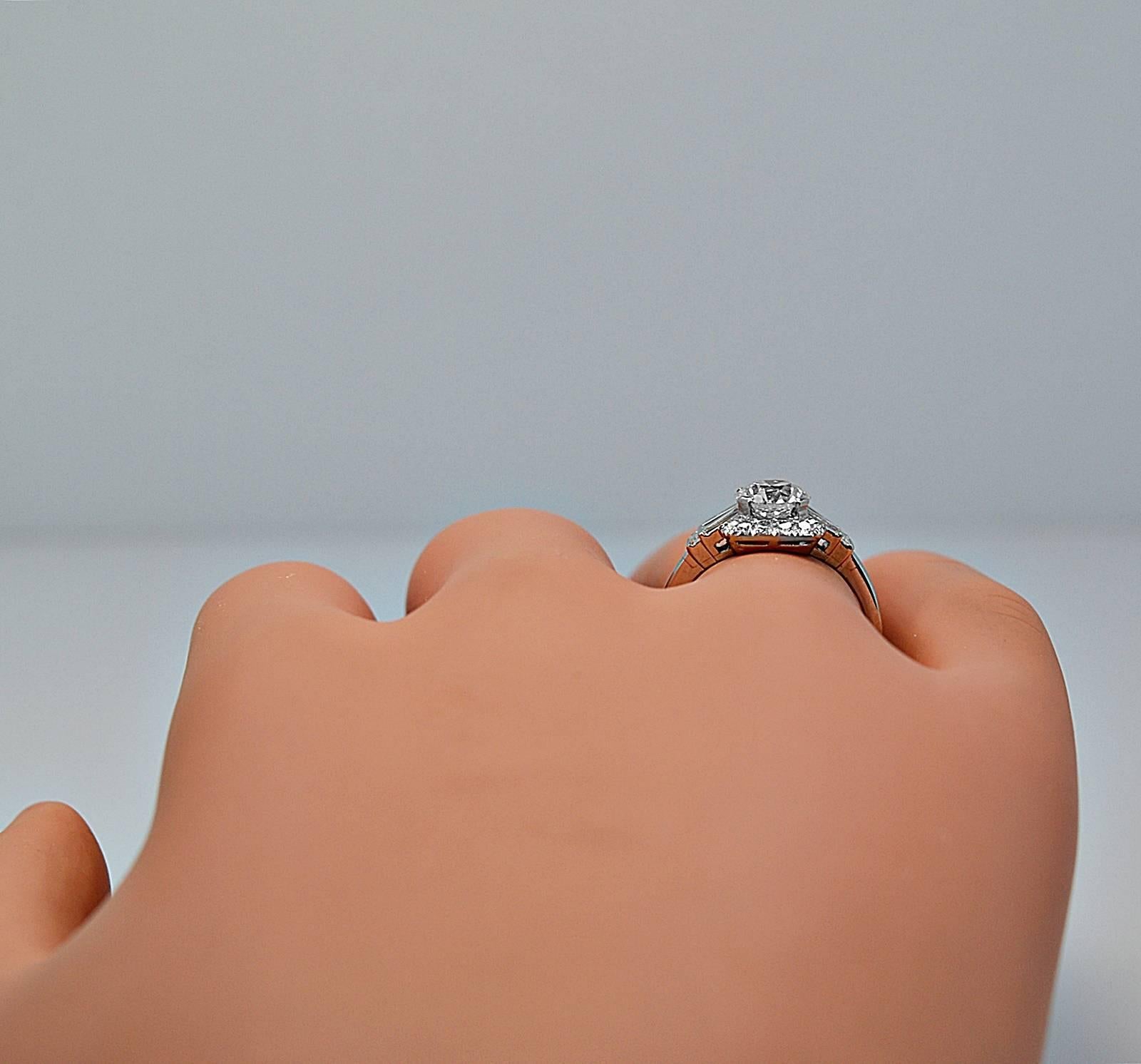 Art Deco 1.10 Carat Diamond Platinum Engagement Ring  2