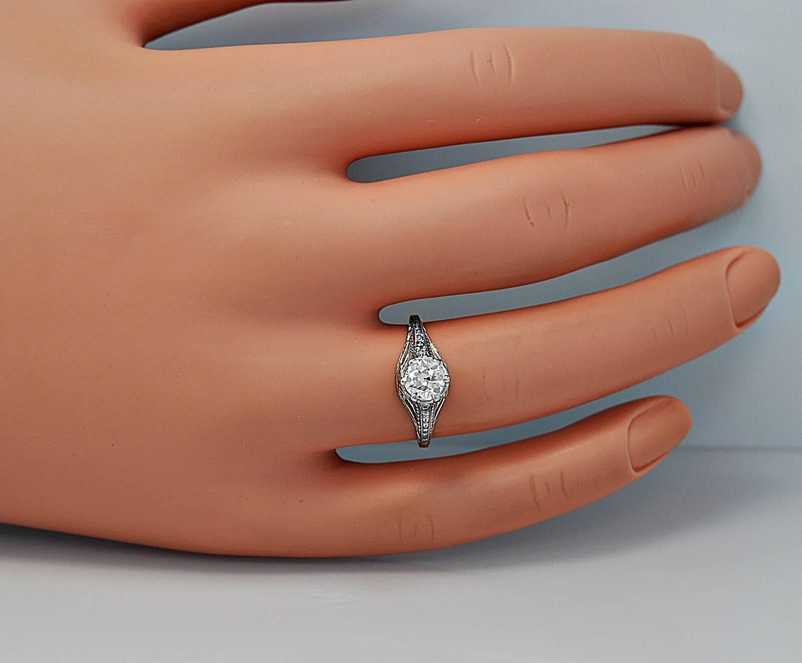 Art Deco .65 Carat Diamond Platinum Engagement Ring In Excellent Condition In Tampa, FL