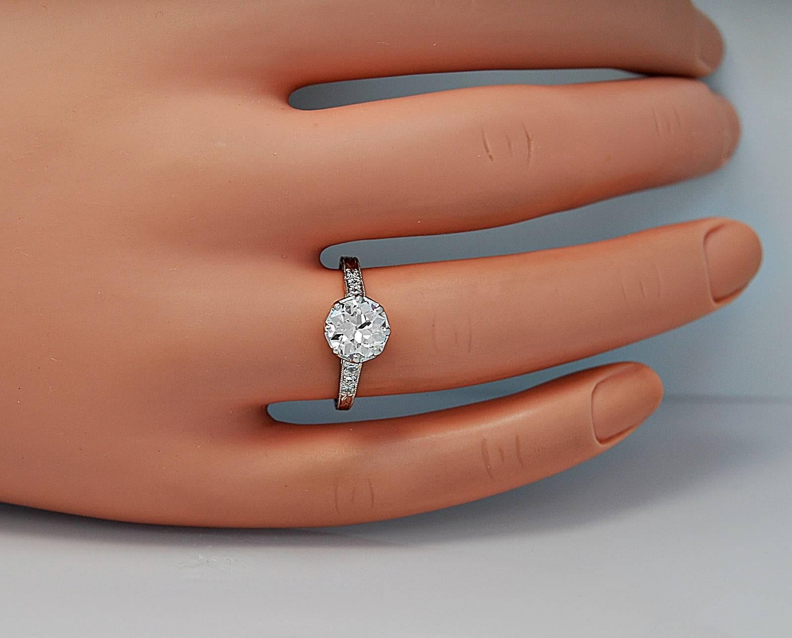 Art Deco 1.53 Carat Diamond Platinum Engagement Ring In Excellent Condition In Tampa, FL