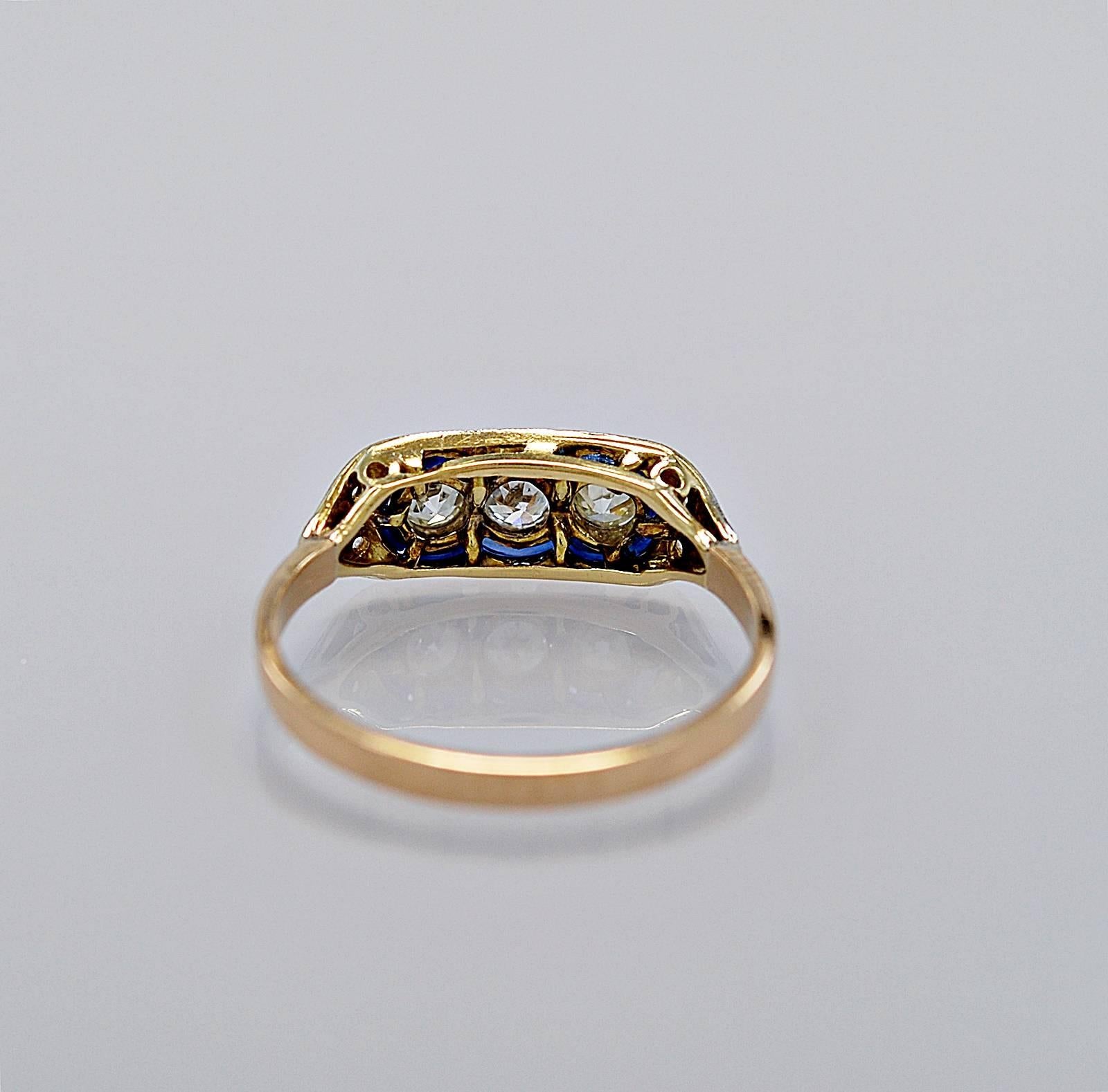 Art Deco Sapphire Diamond Gold Platinum Three Stone Ring In Excellent Condition In Tampa, FL