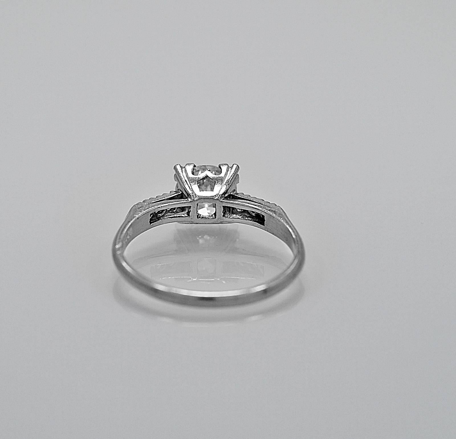 Old European Cut Art Deco 1.00 Carat Diamond Platinum Engagement Ring For Sale