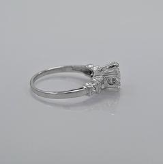 1930s .84 Carat Diamond Platinum Engagement Ring