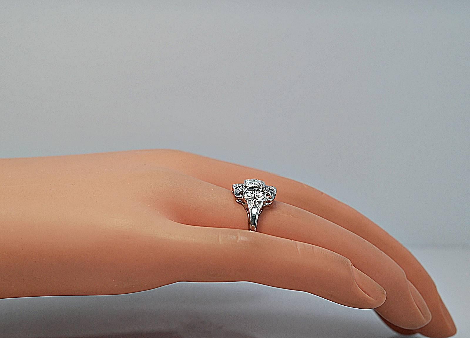 Women's Art Deco .33 Carat Diamond Gold Engagement Ring For Sale
