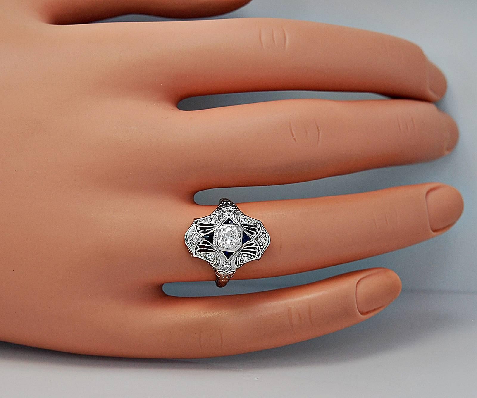 Art Deco .40 Carat Diamond Sapphire Platinum Engagement Ring In Excellent Condition In Tampa, FL