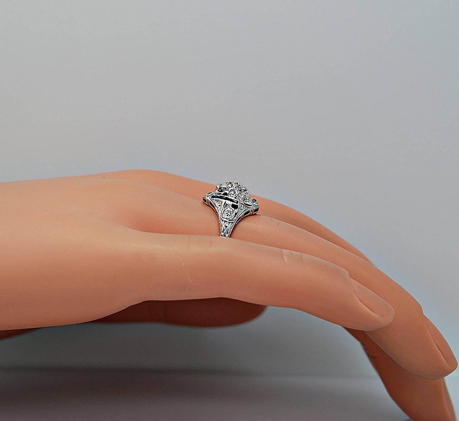 Women's Art Deco .82 Carat Diamond Platinum Engagement Ring  For Sale