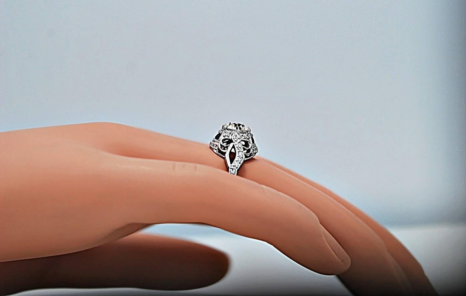 Women's 1920s Art Deco .95 carat Diamond Sapphire Gold Engagement Ring For Sale
