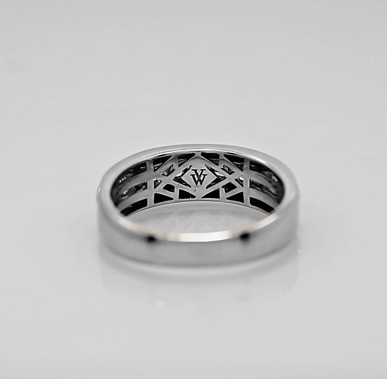 1.00 Carat Vera Wang Sapphire Diamond Wedding Band Ring at 1stDibs