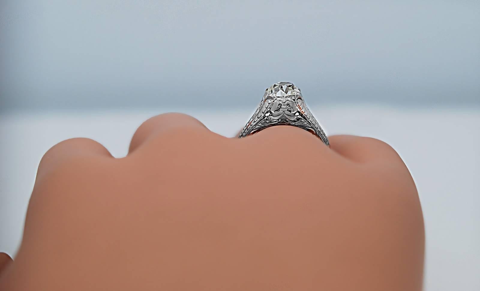 Art Deco 1.20 Carat Diamond White Gold Engagement Ring For Sale 2