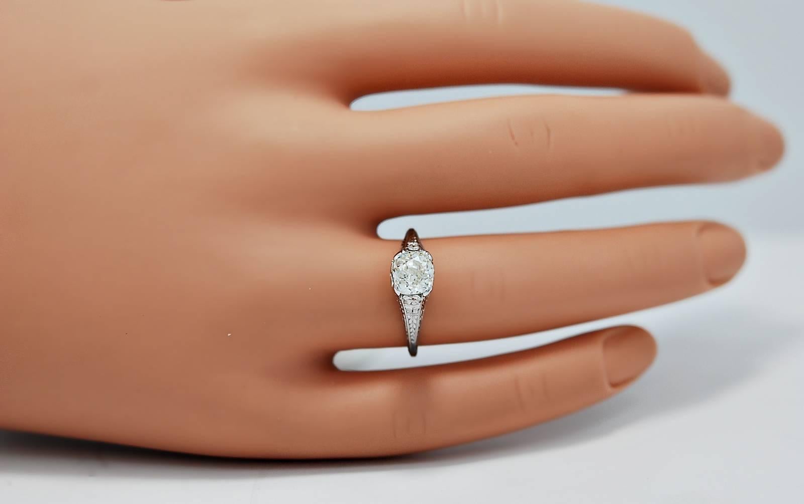Women's Art Deco 1.20 Carat Diamond White Gold Engagement Ring For Sale