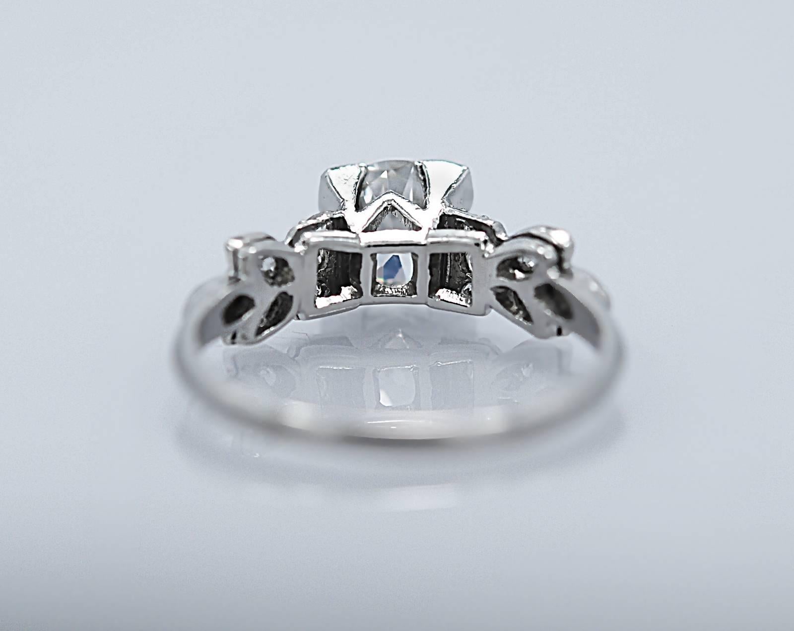 Art Deco 1.15 Carat Diamond Platinum Engagement Ring In Excellent Condition In Tampa, FL