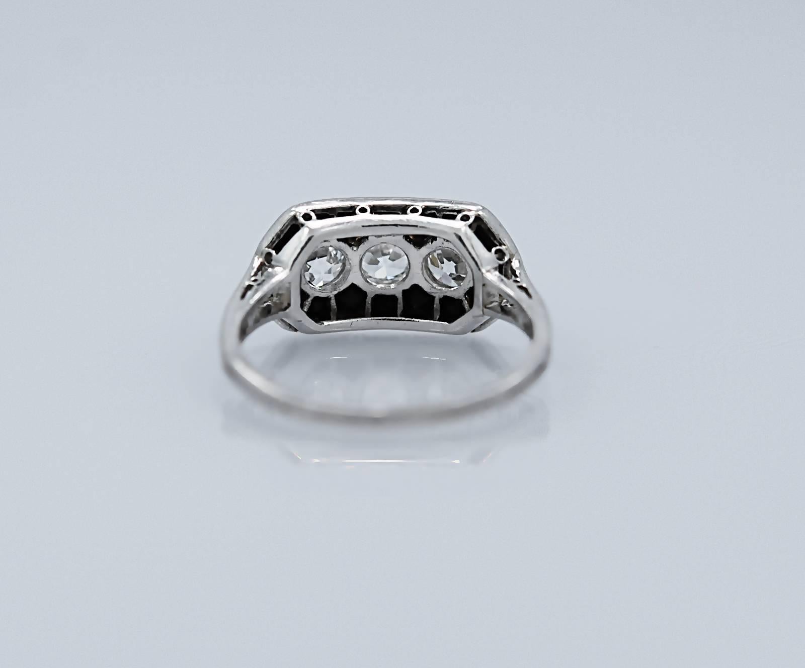 Art Deco Triple Diamond Onyx Platinum Ring In Excellent Condition In Tampa, FL