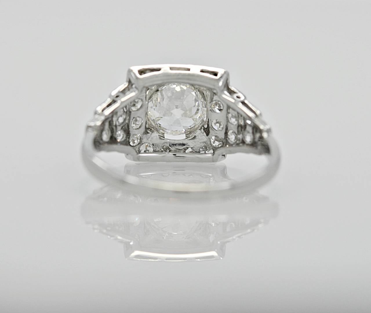 Beautiful Art Deco .94ct. Diamond Platinum Engagement Ring In Excellent Condition For Sale In Tampa, FL