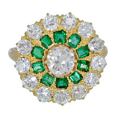 Stunning Edwardian Diamond Emerald Gold Fashion Ring
