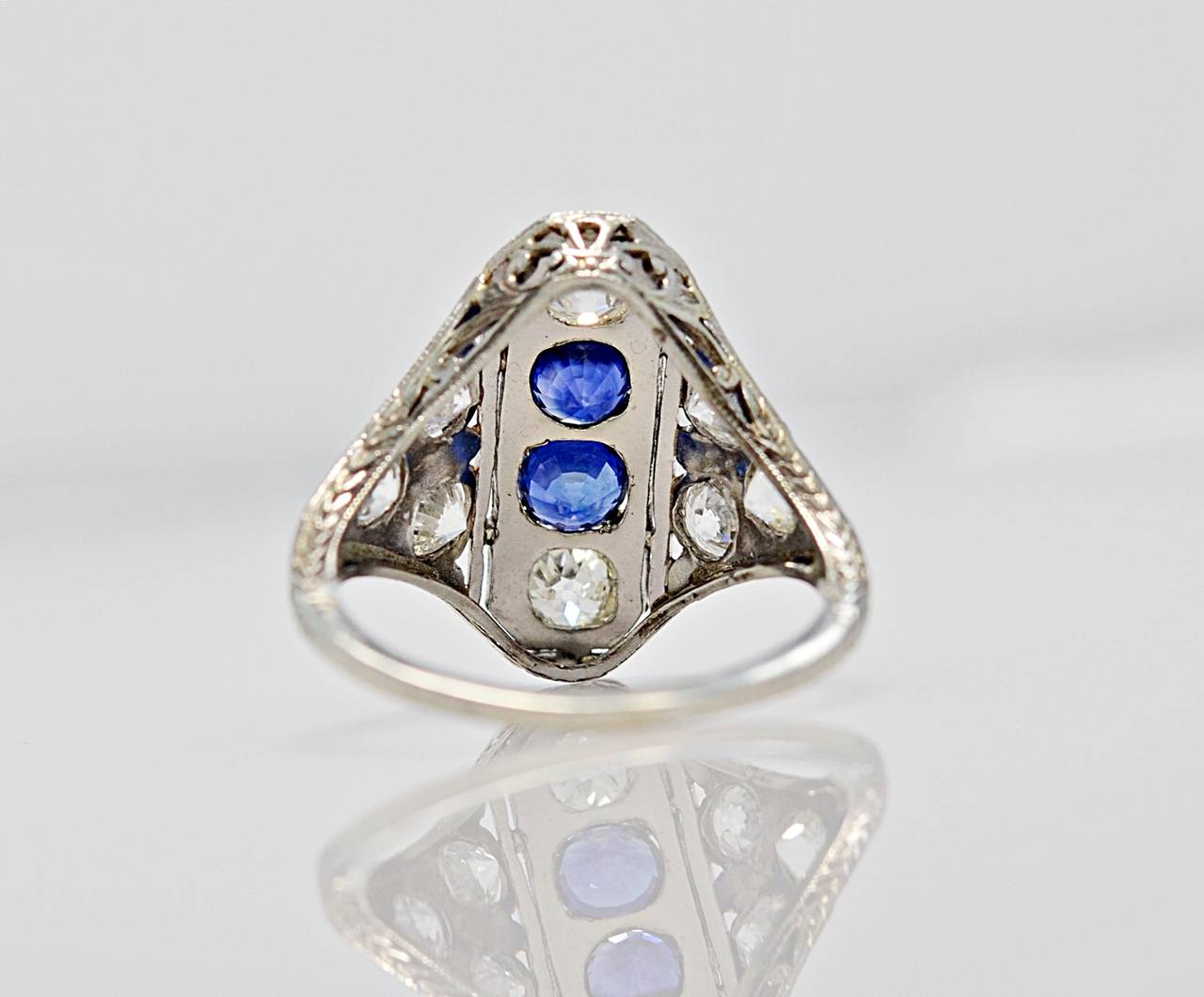 Women's Fantastic Art Deco 1.05ct. Sapphire Diamond Platinum Ring