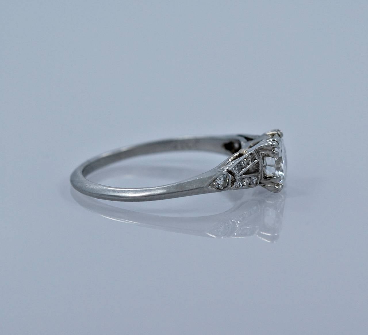 Art Deco 1930s Elegant Diamond Platinum Engagement Ring