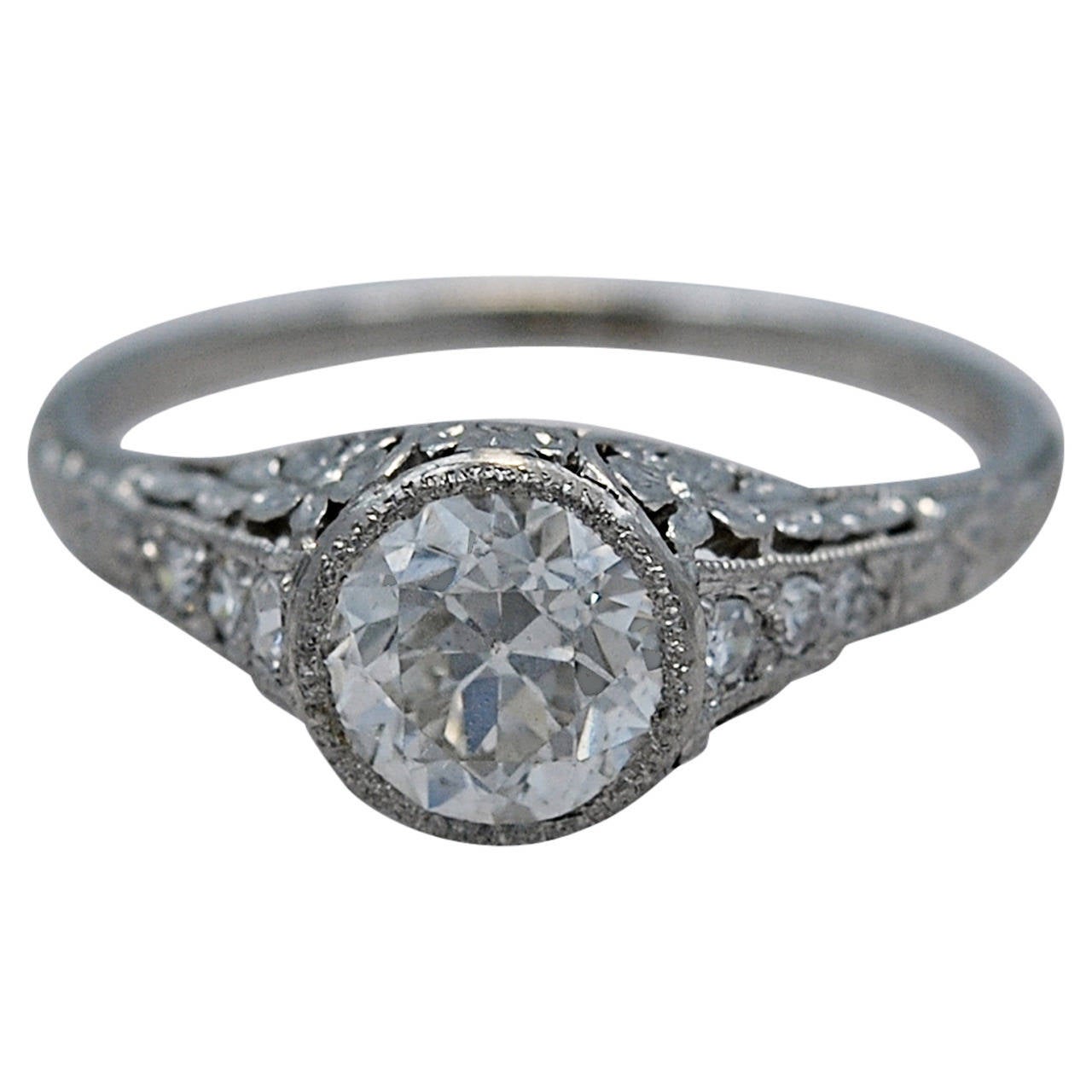 1920s 1.00 Carat Orange Blossom Floral Design Diamond Platinum Ring at