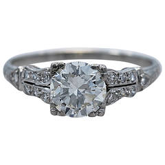 Art Deco Beautiful 1.00 Carat Diamond Platinum Engagement Ring