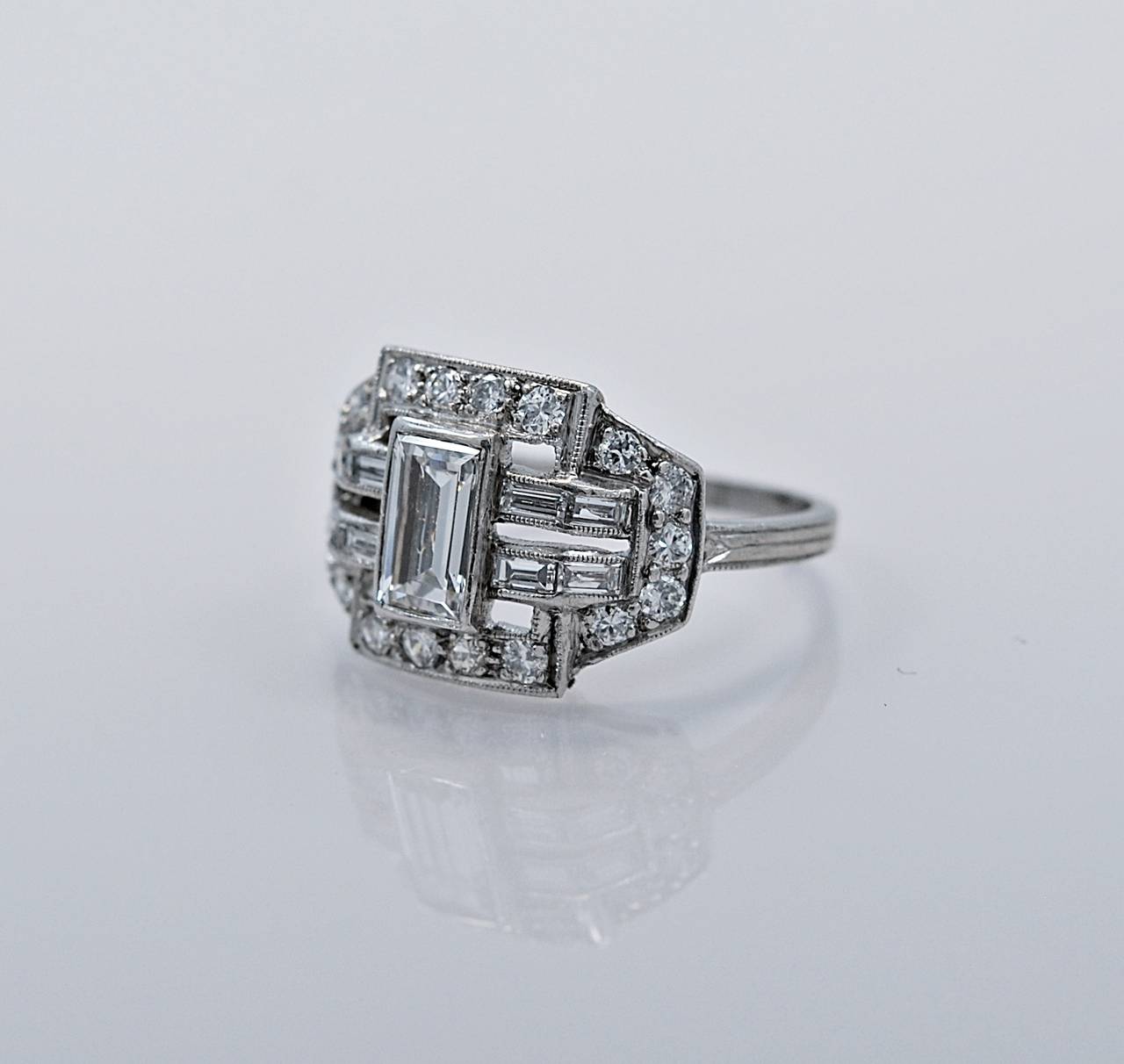 Sizzling Art Deco Diamond Platinum Engagement Ring