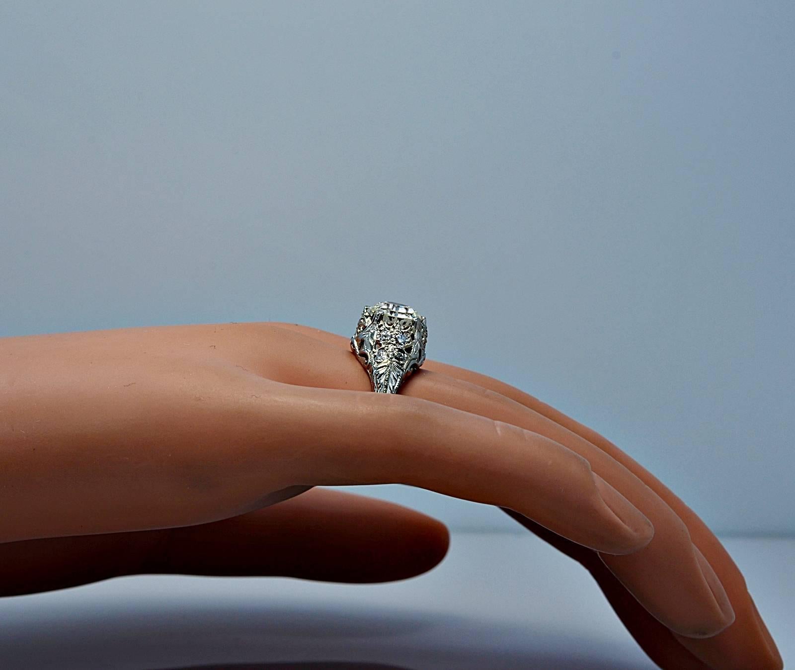 Art Deco 2.00 Carat Diamond Platinum Engagement Ring 2