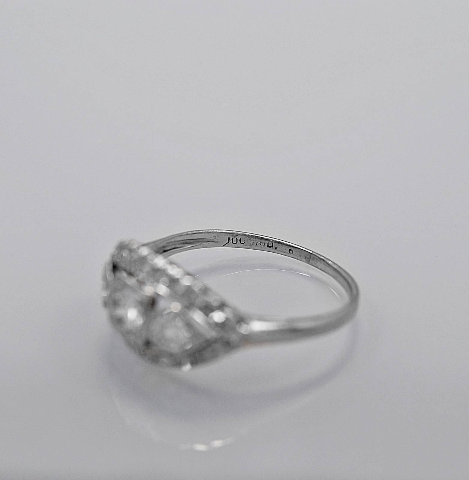 Art Deco Diamond Platinum Three Stone Engagement Ring In Excellent Condition In Tampa, FL