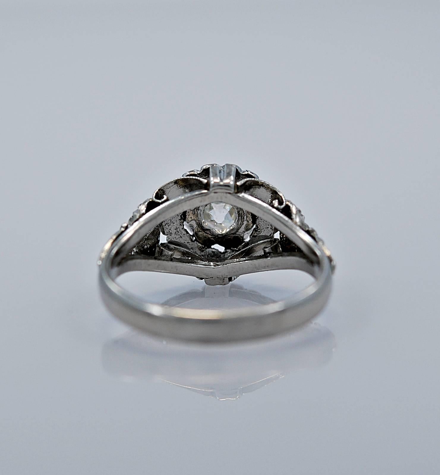 Exceptional Art Deco Diamond Platinum Engagement Ring 1