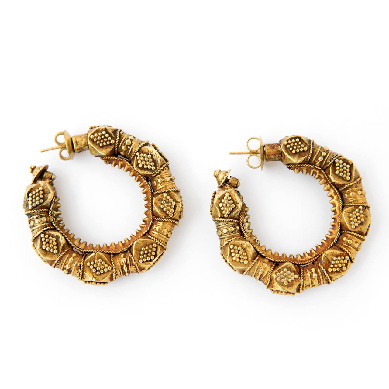 Indian Kan Kari Gold Hoop Earrings Early 20th Century For Sale at 1stdibs