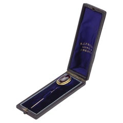 Victorian 18 Karat Yellow Gold & Garnet Stick Pin