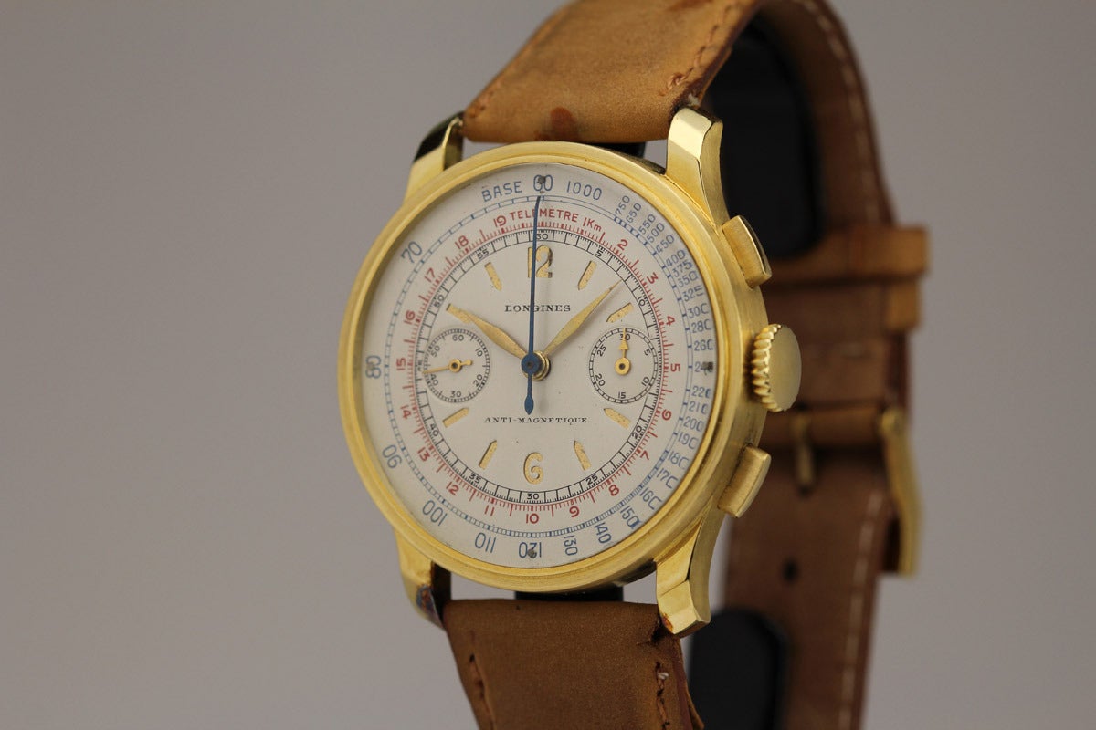 Men's Longines Yellow Gold Chronograph Wristwatch circa 1940s