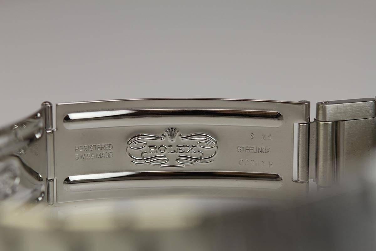 Rolex Stainless Steel Oyster Quartz DateJust Wristwatch Ref 17000 In Excellent Condition In Miami Beach, FL