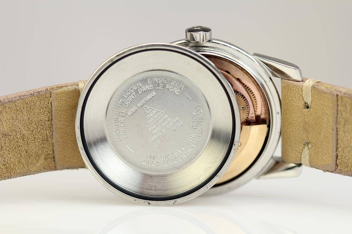 Omega Stainless Steel Seamaster Calendar Wristwatch 1