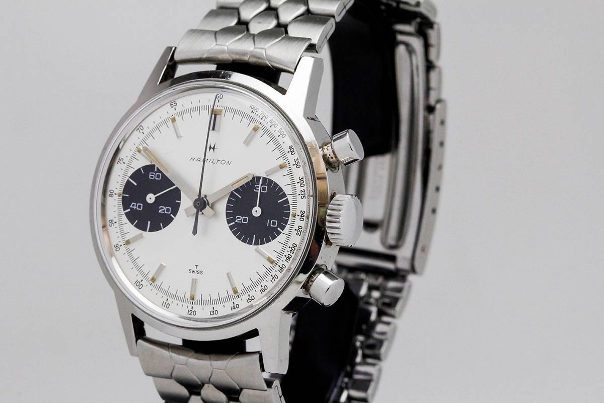 This Hamilton Panda chronograph ref 7723 is often compared to the Carrera. This has a Valjoux 7730 manual wind movement. The numbers on this case are very clear and is on an original Hamilton bracelet.