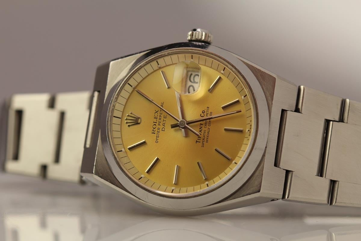 Rolex Stainless Steel Oyster Perpetual Date Ref 1530 Retailed by Tiffany & Co. In Excellent Condition In Miami Beach, FL