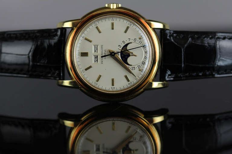 Patek Philippe Yellow Gold Perpetual Calendar Center Seconds Wristwatch Ref 2497 In Excellent Condition In Miami Beach, FL