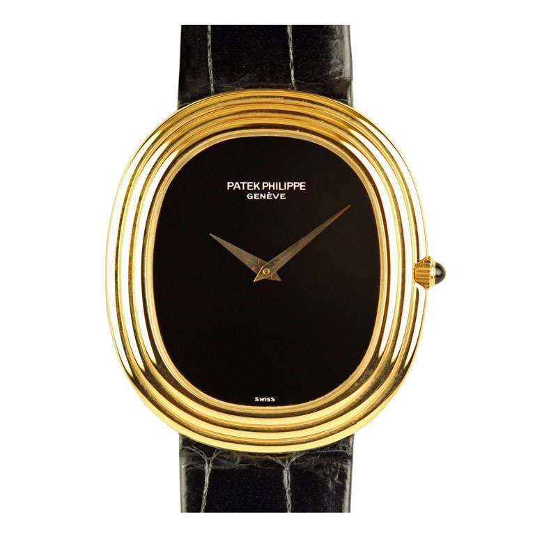 Patek Philippe Gelbgold Ellipsen-Armbanduhr Ref 3634