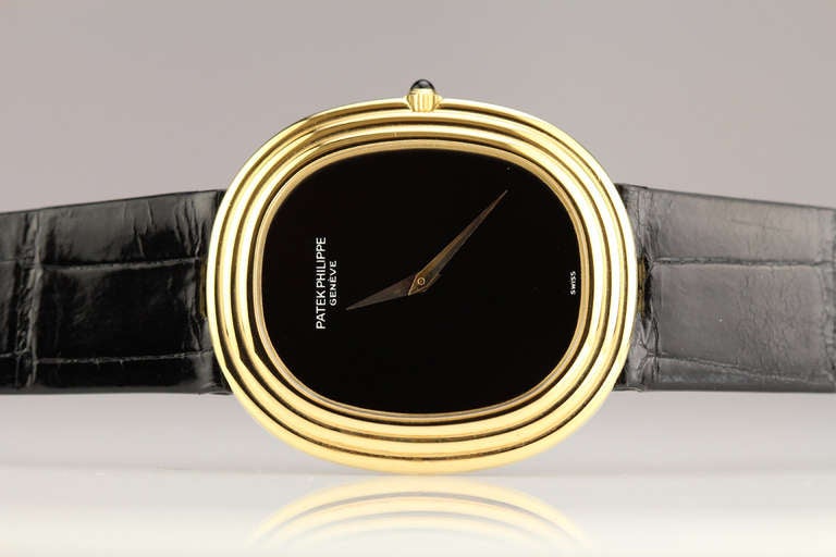 Patek Philippe Gelbgold Ellipsen-Armbanduhr Ref 3634 5