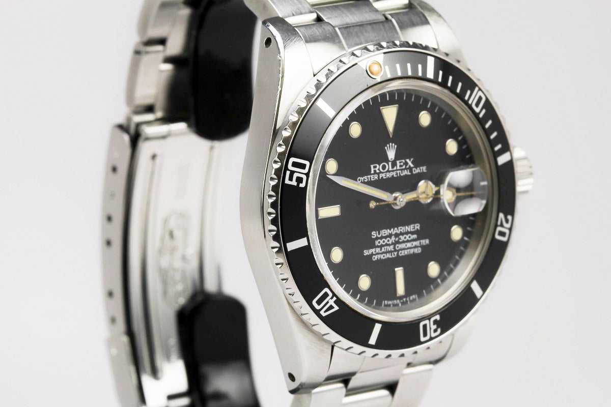 Rolex Stainless Steel Submariner Wristwatch Ref 16800 In Excellent Condition In Miami Beach, FL