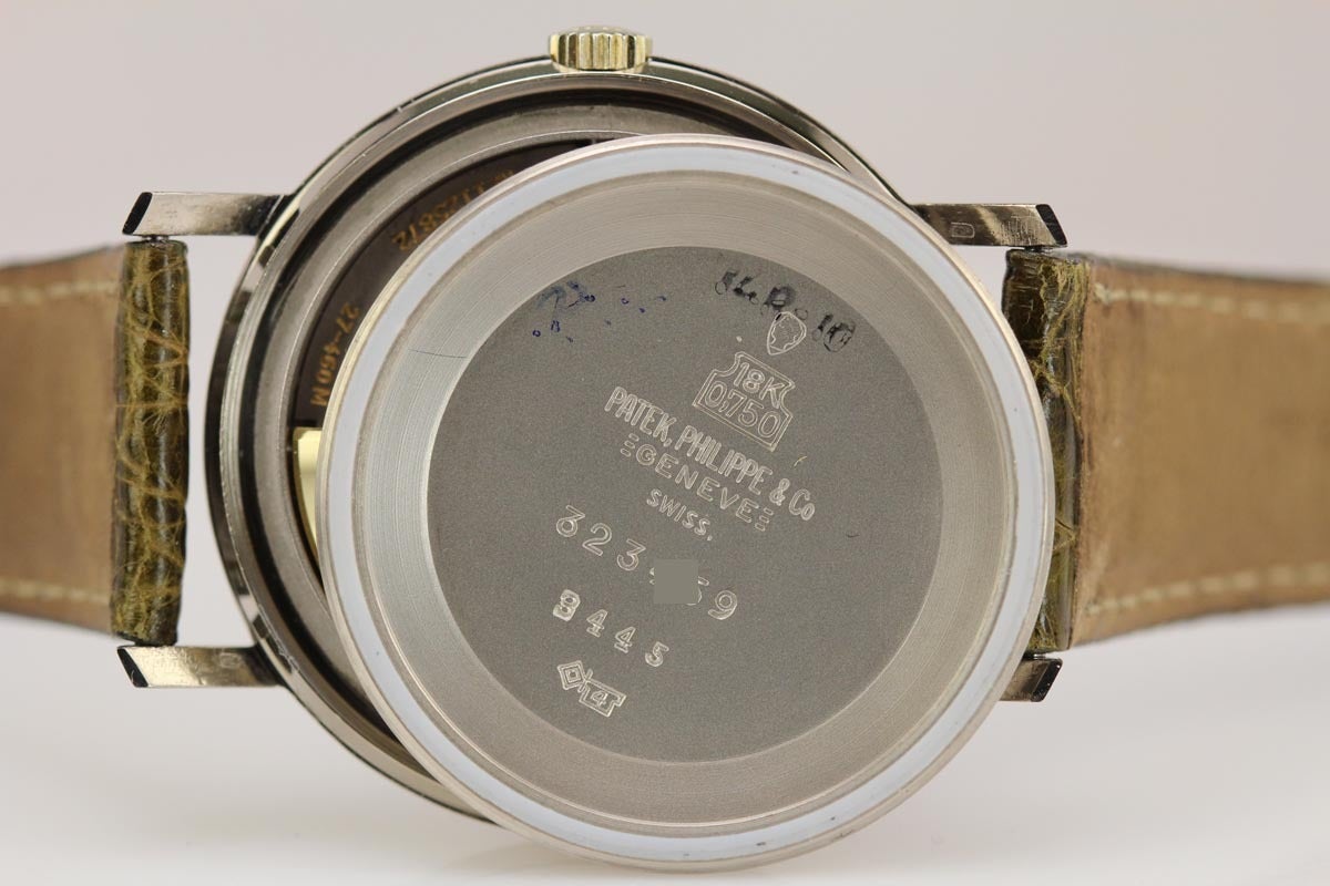 Patek Philippe White Gold Calatrava Automatic Wristwatch Ref 3445 In Excellent Condition In Miami Beach, FL