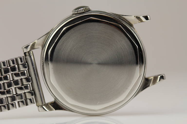 Patek Philippe Stainless Steel Wristwatch Ref 2509 circa 1950s In Excellent Condition In Miami Beach, FL