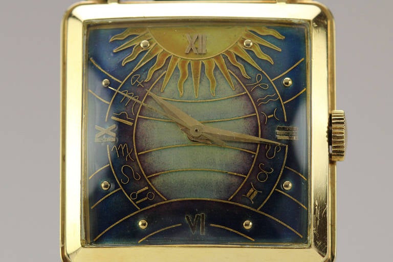 Reloj de pulsera cuadrado Gübelin de oro amarillo con esfera de cloisonné circa años 50 4