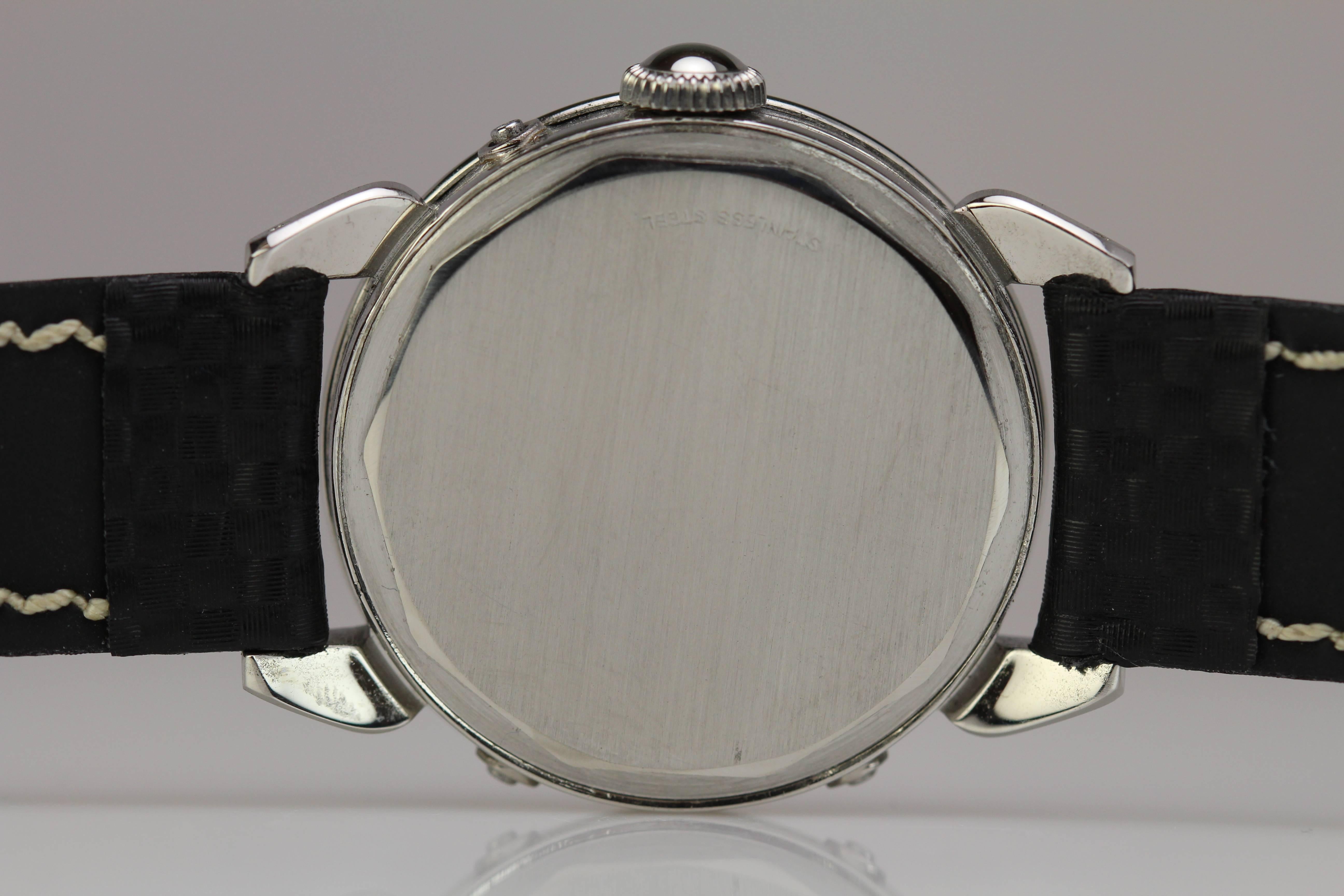 Movado Edelstahl Dreifachdatum-Mondphase-Armbanduhr Ref 14970 Herren