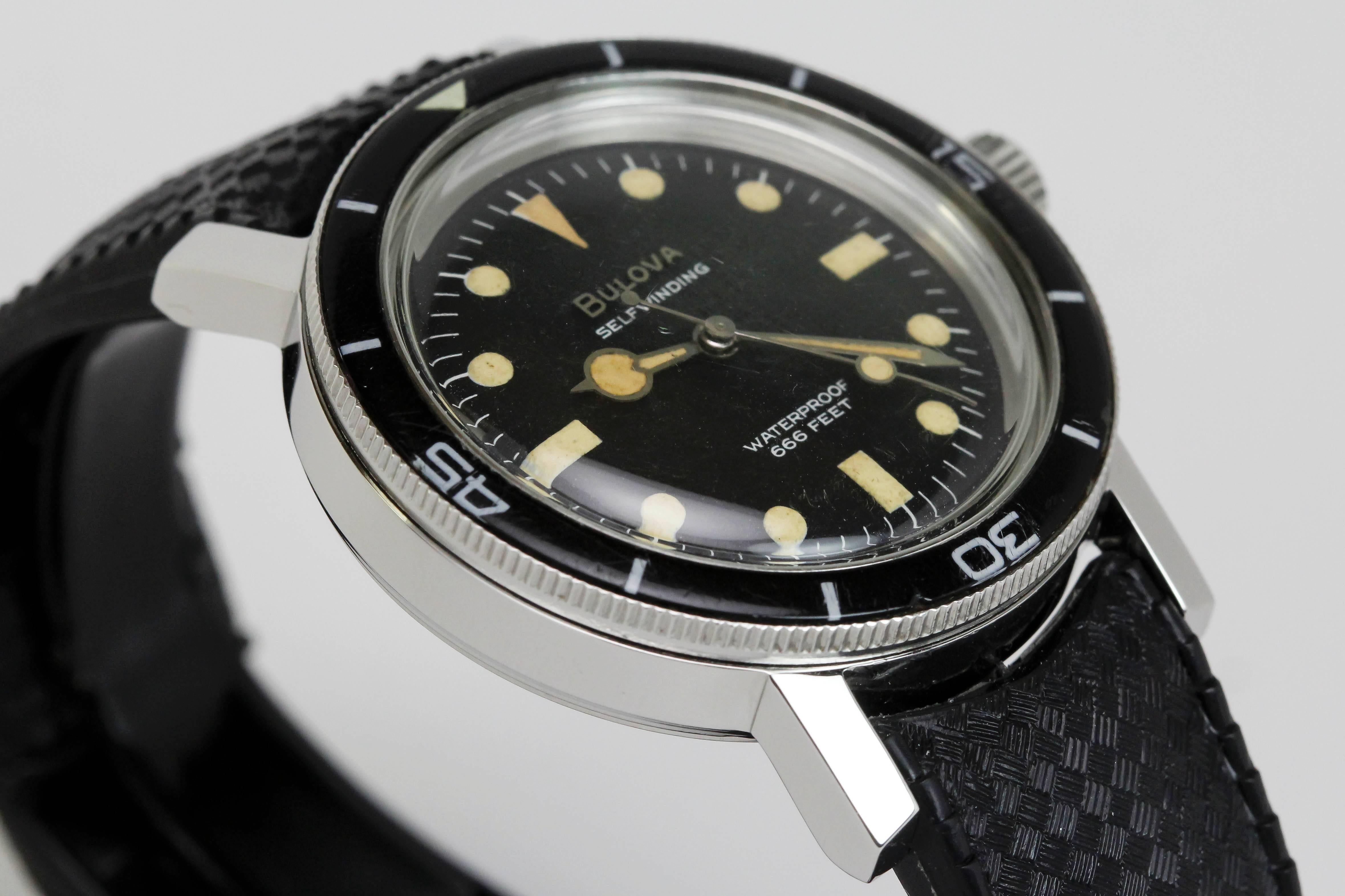 Bulova Watch Co. Stainless Steel 666 Diver's Wristwatch Ref M7  2