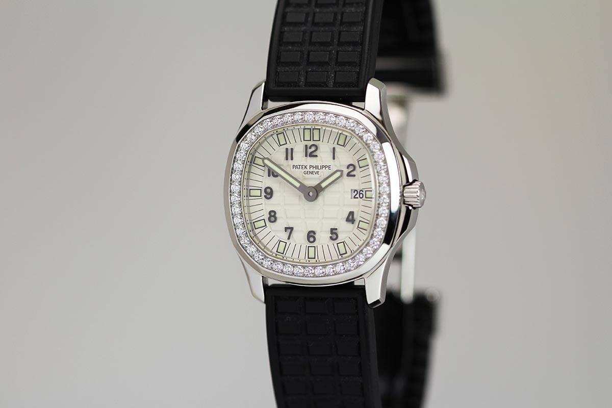 Patek Philippe Ladies Stainless Steel Diamond Bezel Aquanaut Luce Wristwatch 3