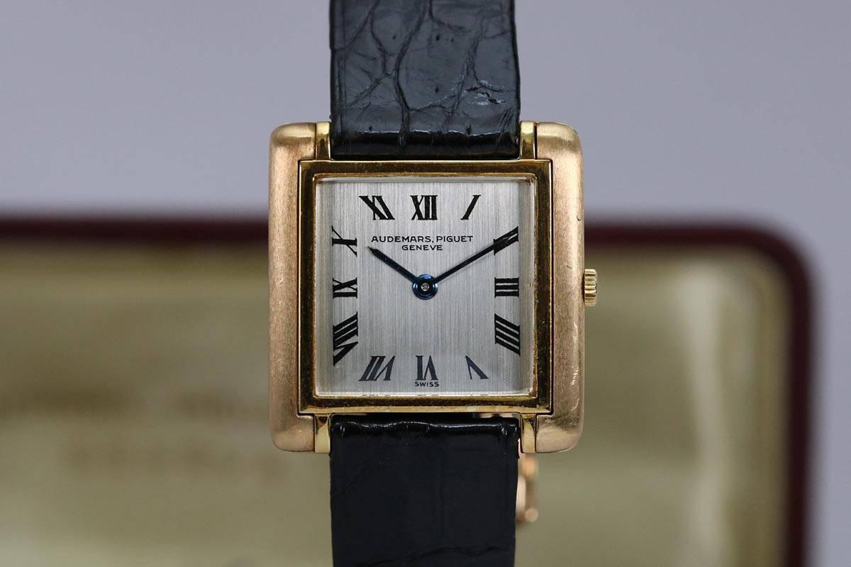 Men's Audemars Piguet Yellow Gold Enamel Dress Wristwatch, 1950s