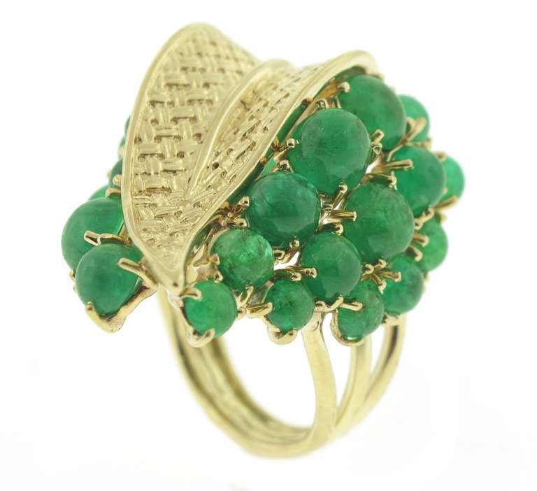 Ruser Gold and Emerald Ring In Excellent Condition In Bethesda, MD
